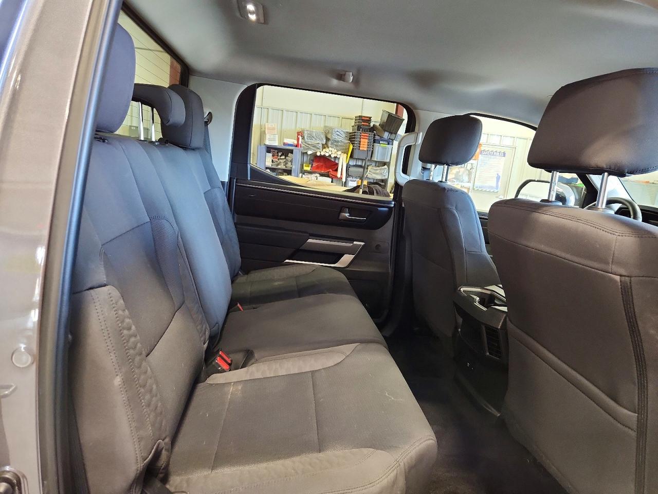 Toyota Tundra Sr5