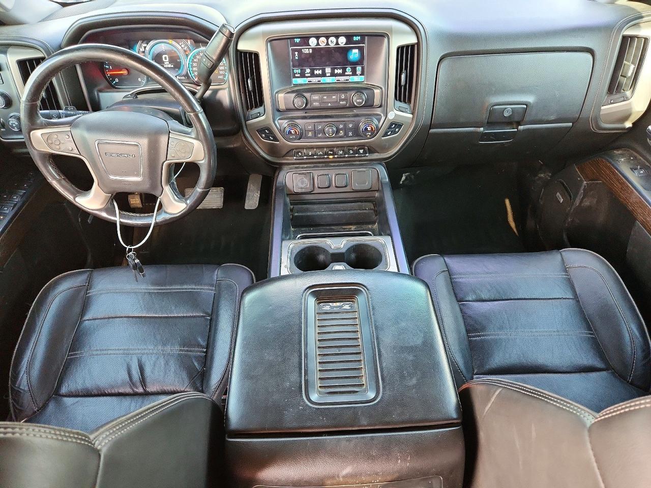 GMC Sierra K2500 Denali