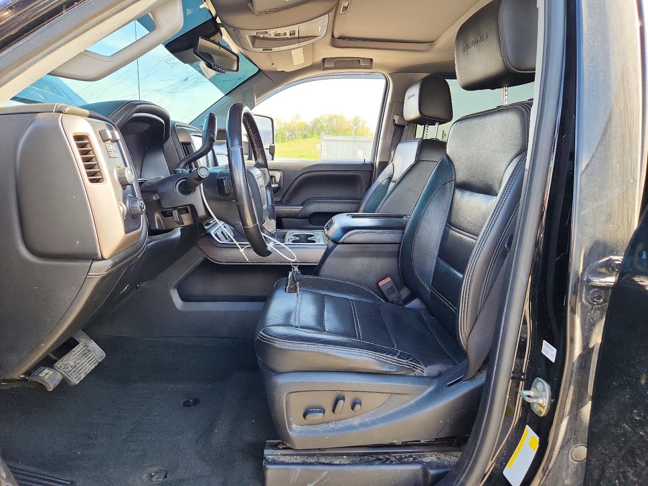 GMC Sierra K2500 Denali