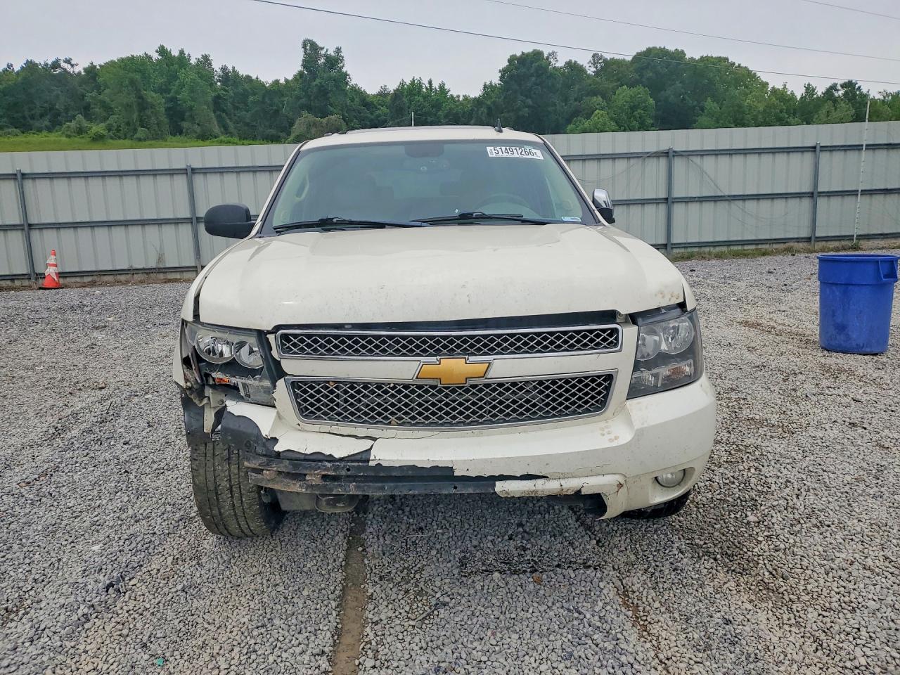Chevrolet Suburban C1500 Ltz
