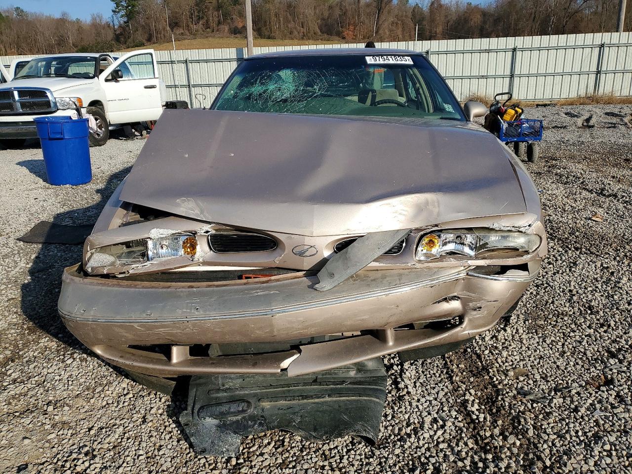 Oldsmobile 88 Base