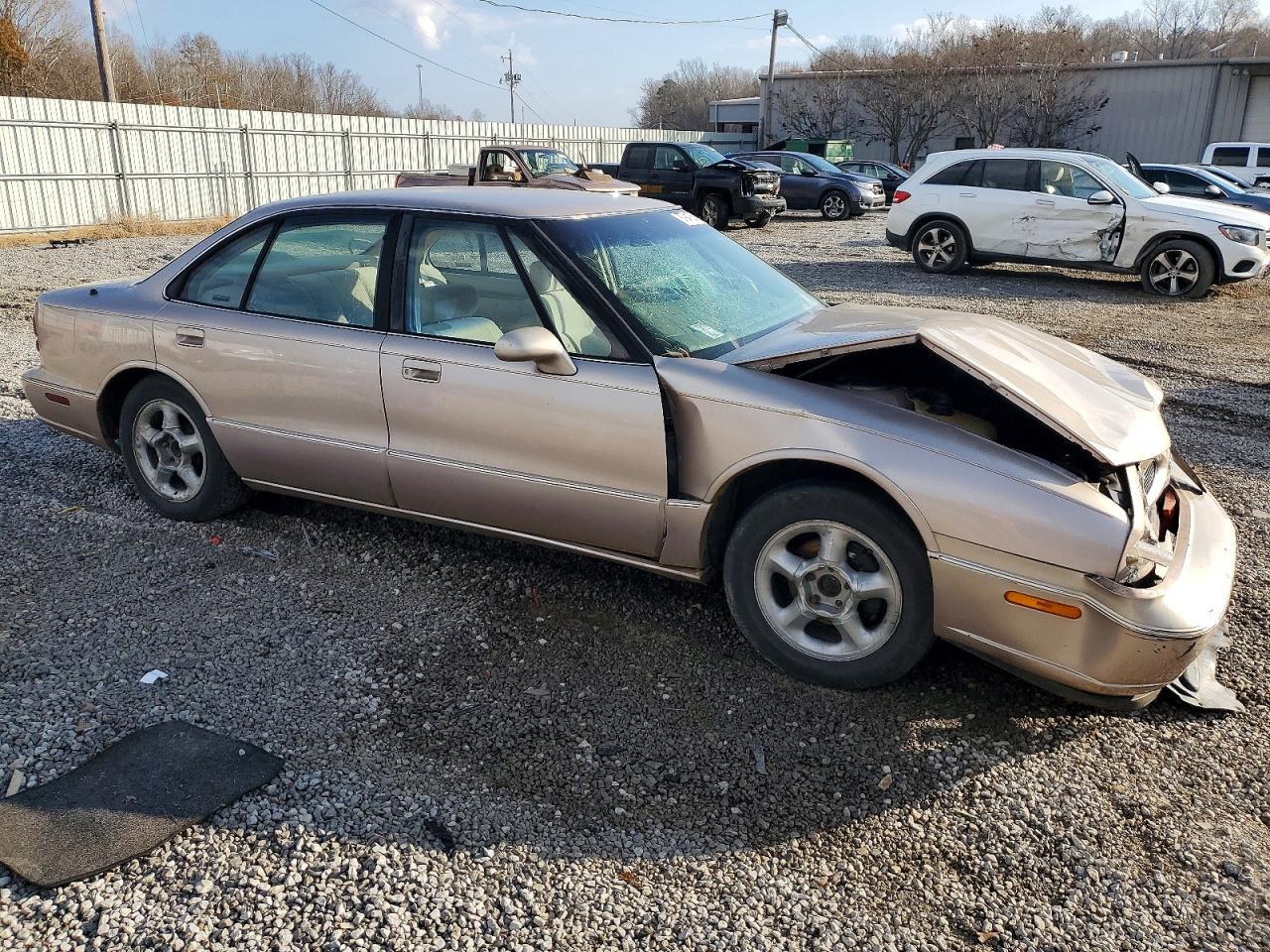 Oldsmobile 88 Base