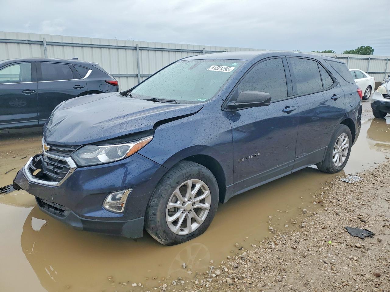 Salvage Chevrolet Equinox Image