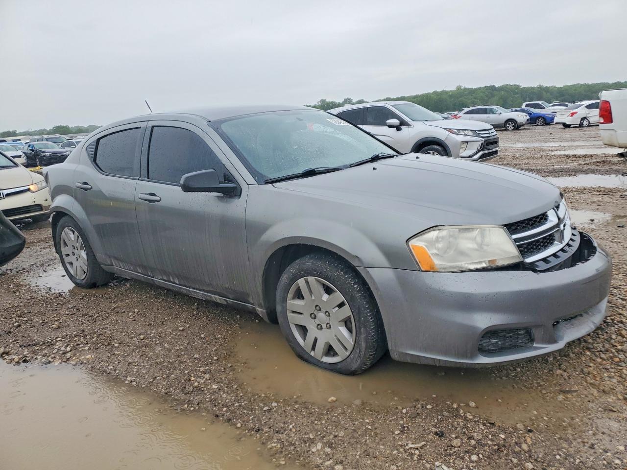 Dodge Avenger Se