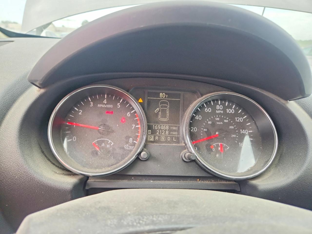 Nissan Rogue S
