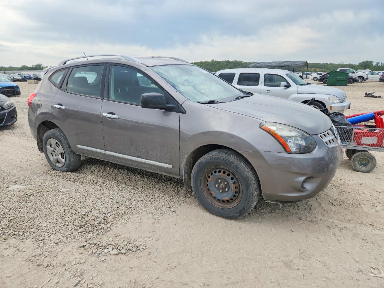 Nissan Rogue S