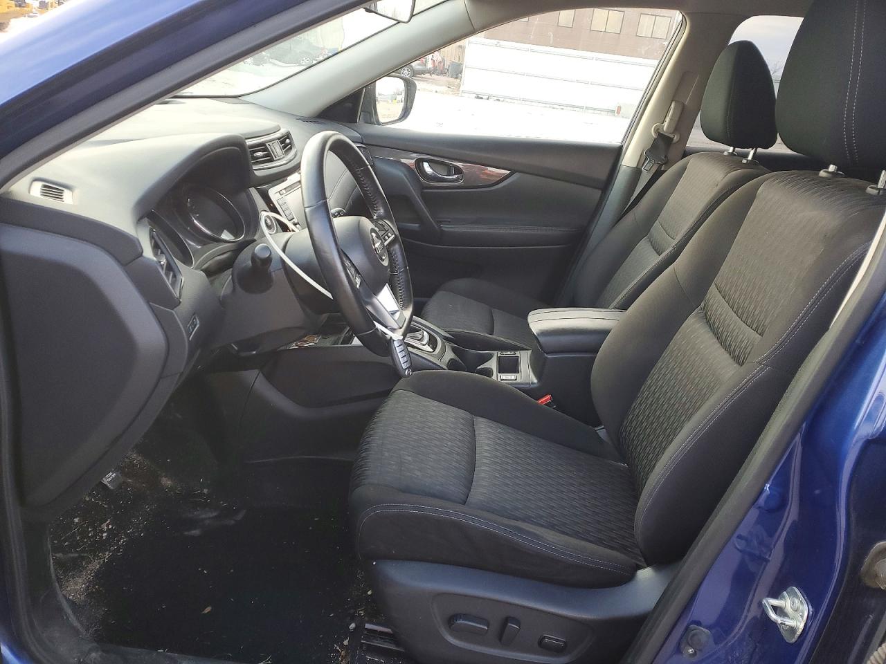 Nissan Rogue S