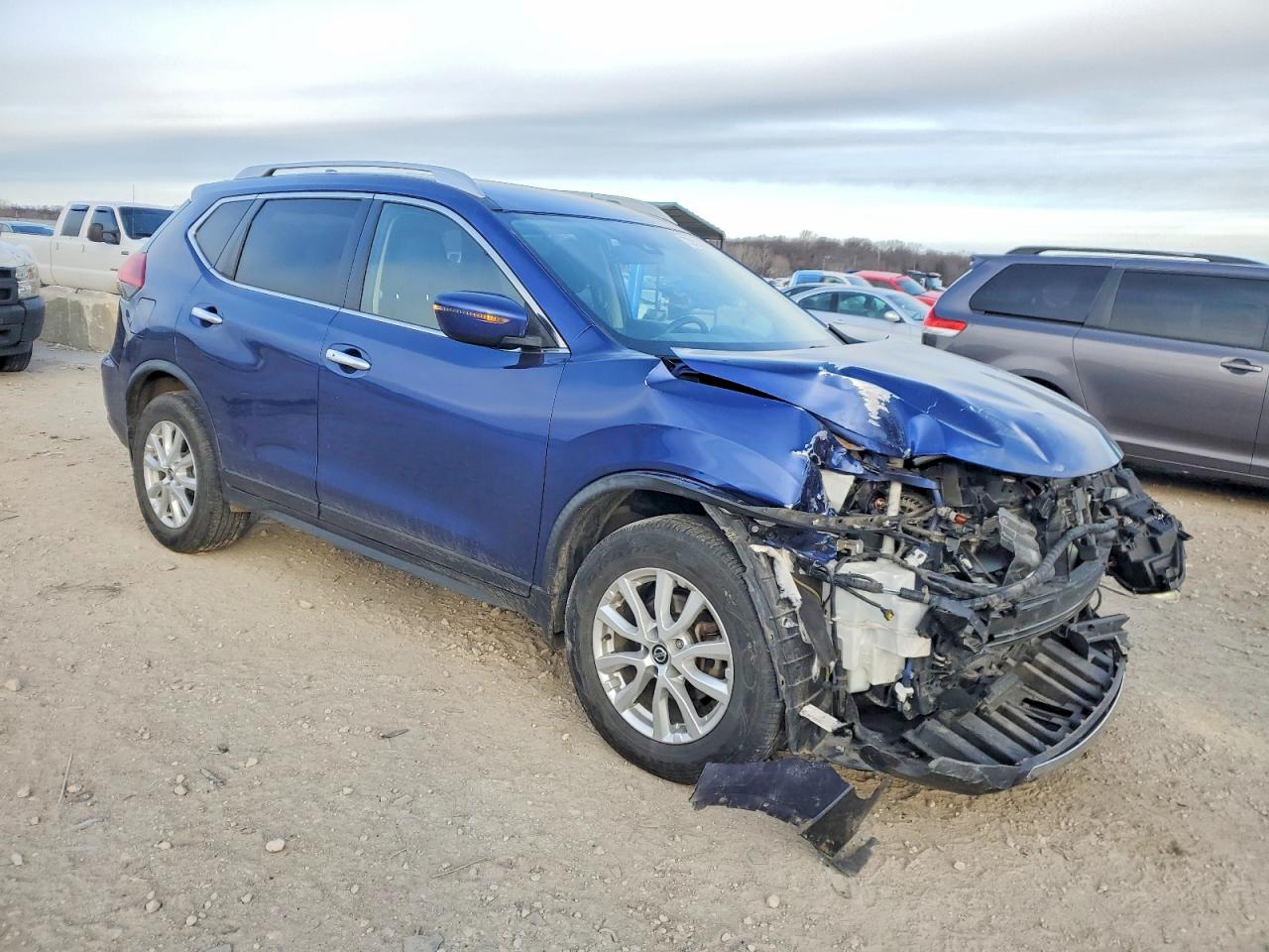 Nissan Rogue S