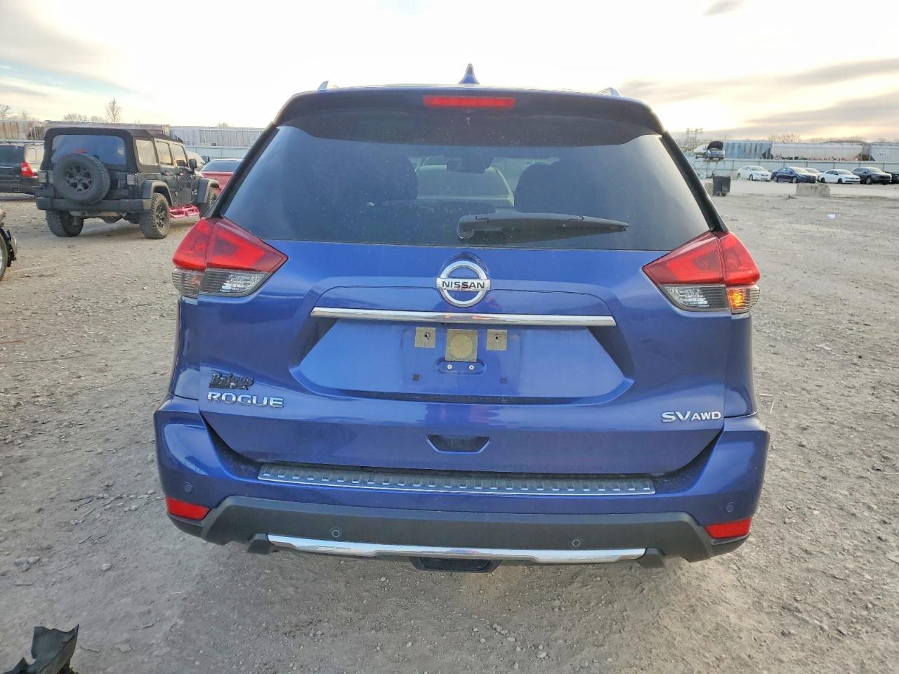 Nissan Rogue S