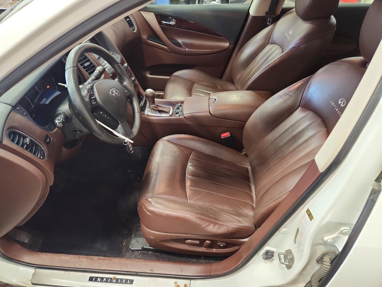 INFINITI Ex Base