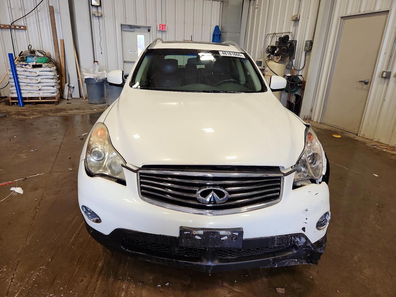 INFINITI Ex Base