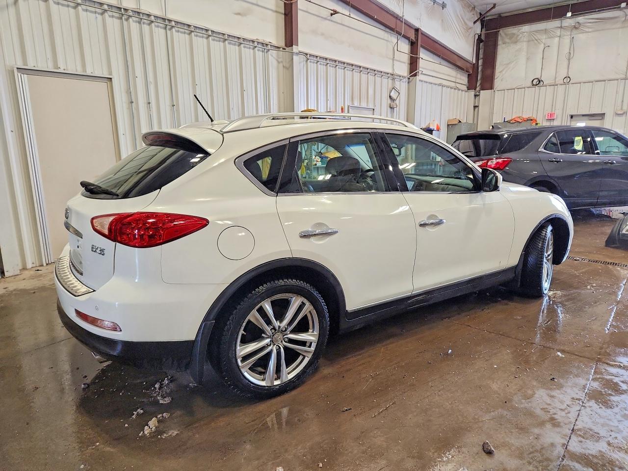 INFINITI Ex Base