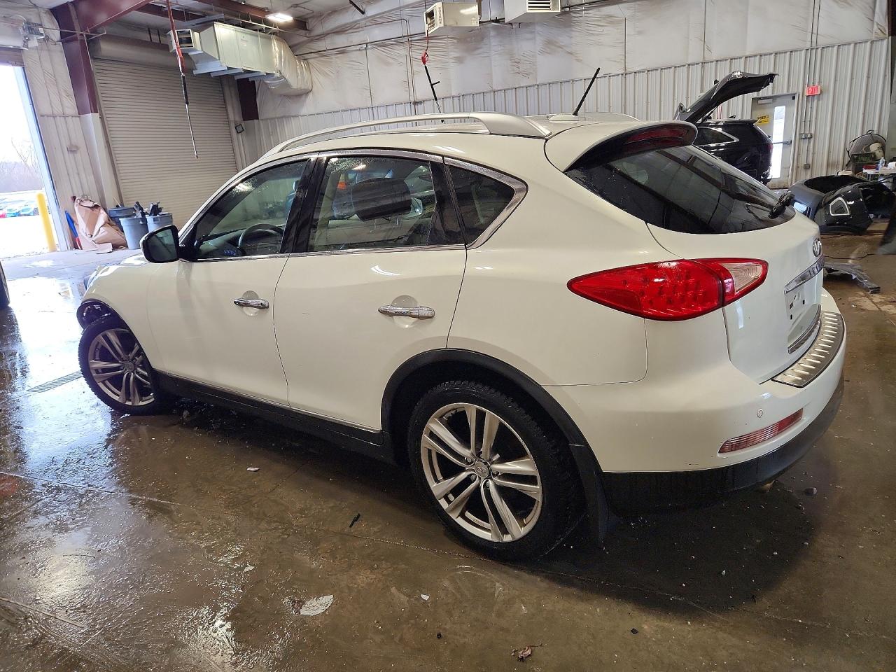 INFINITI Ex Base