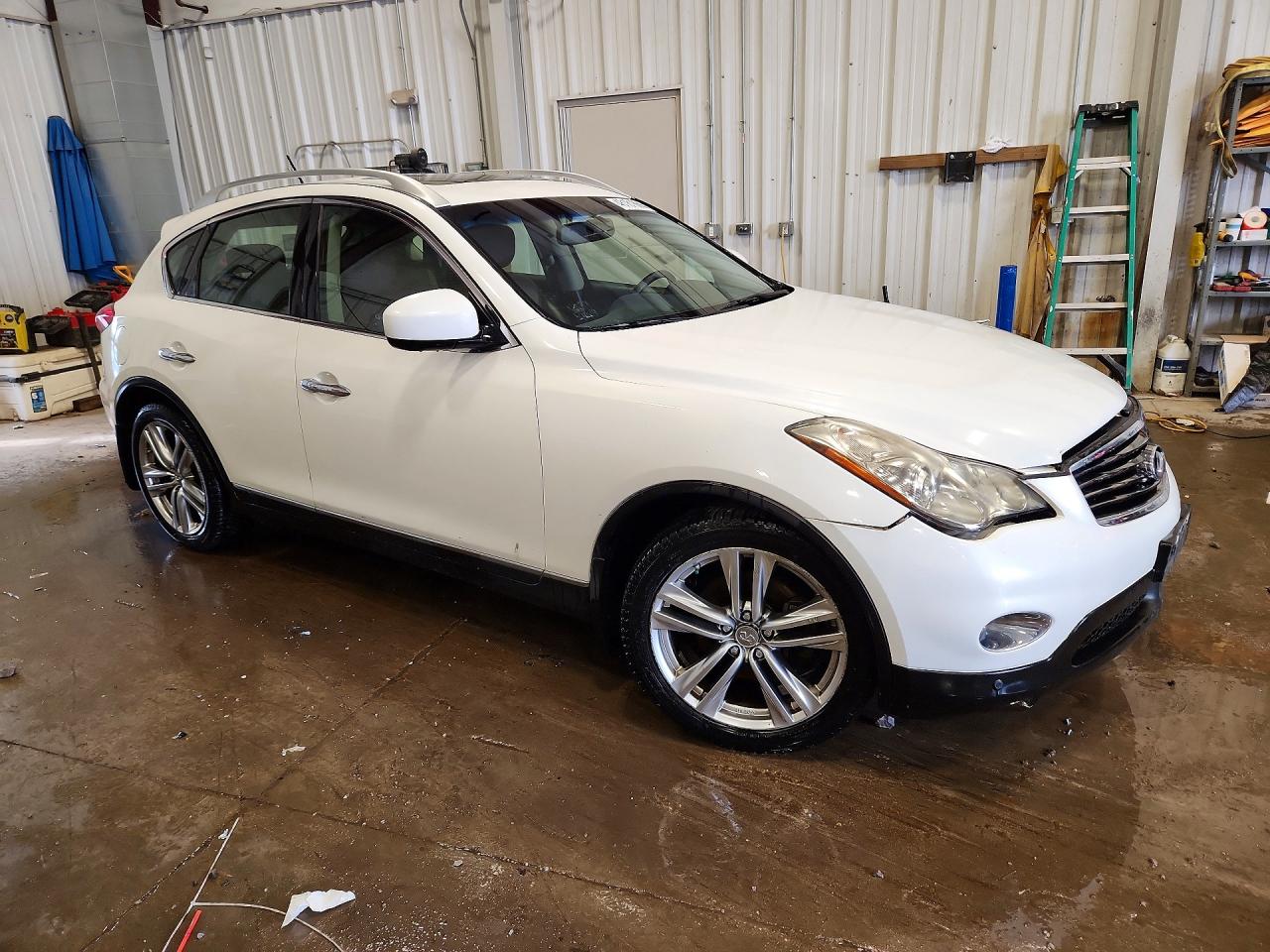INFINITI Ex Base