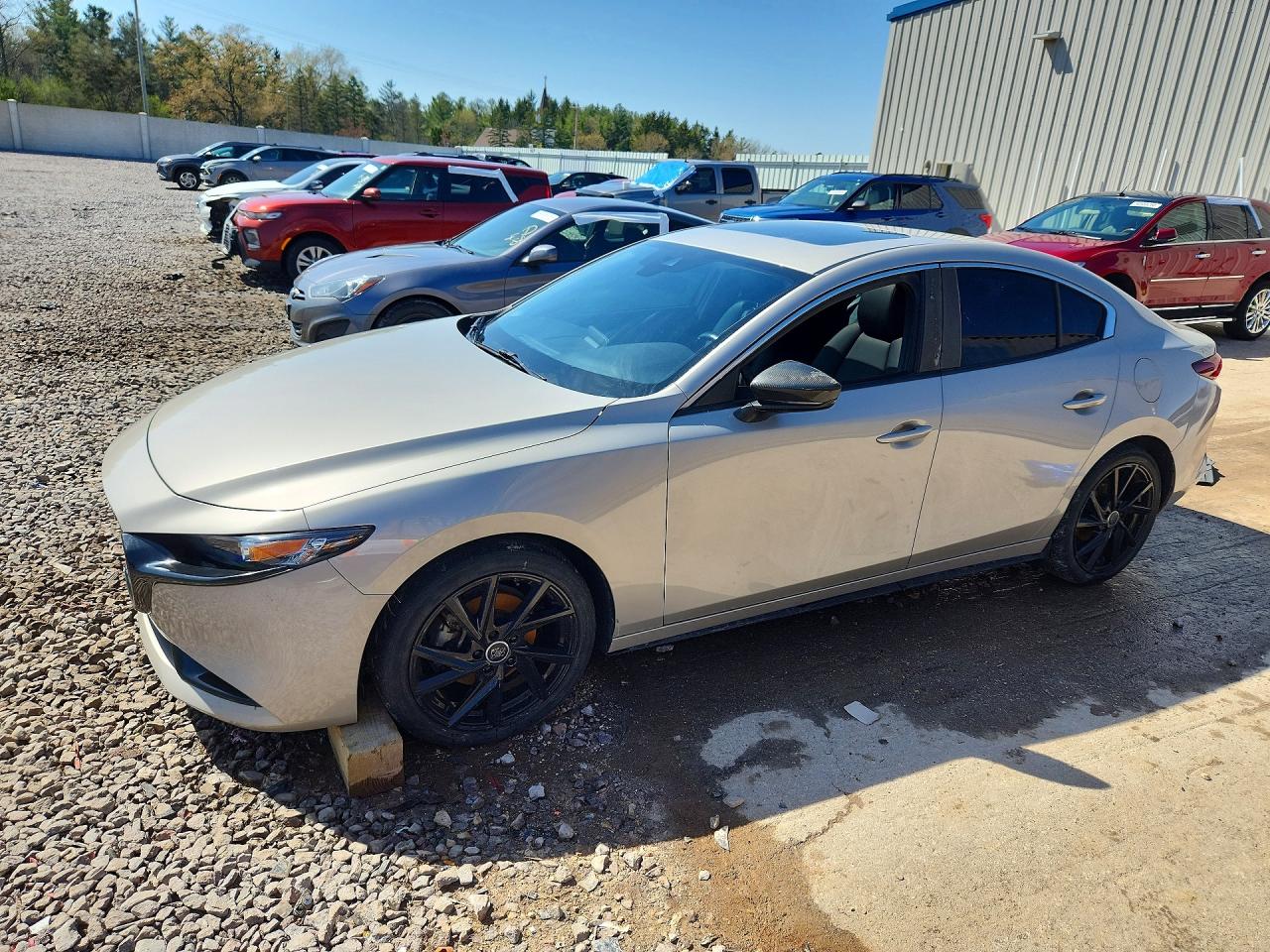 Salvage Mazda 3 Image