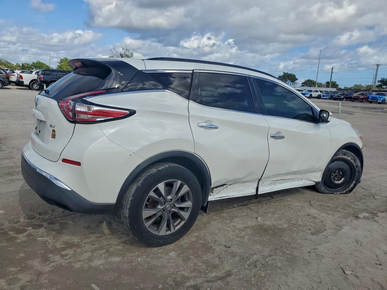 Nissan Murano S