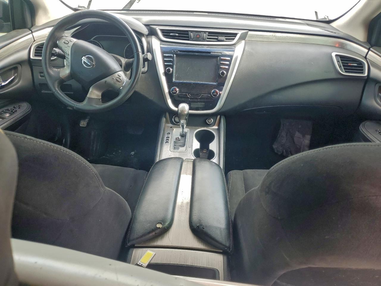 Nissan Murano S