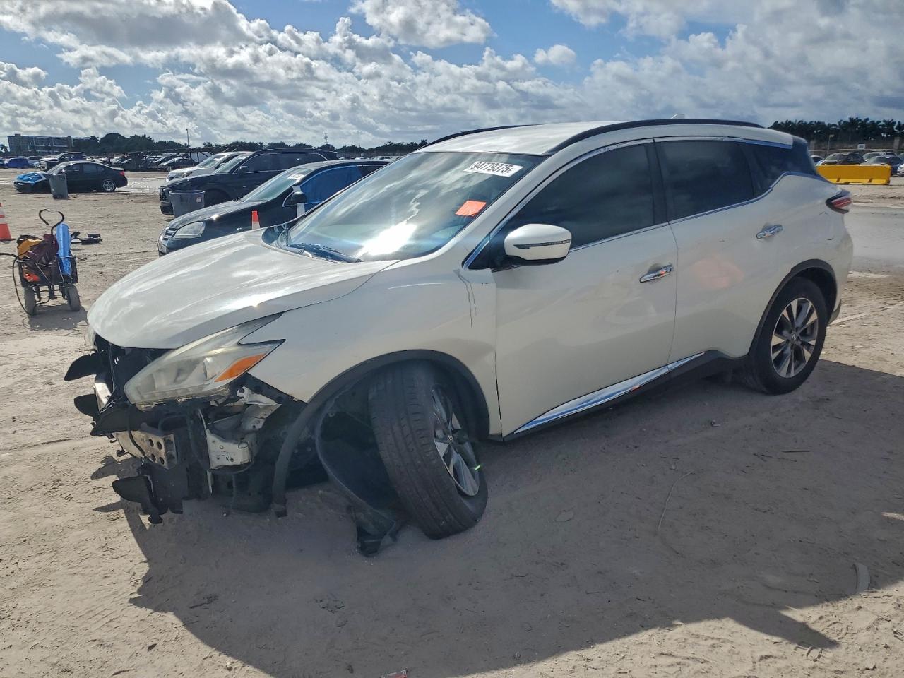 Salvage Nissan Murano Image