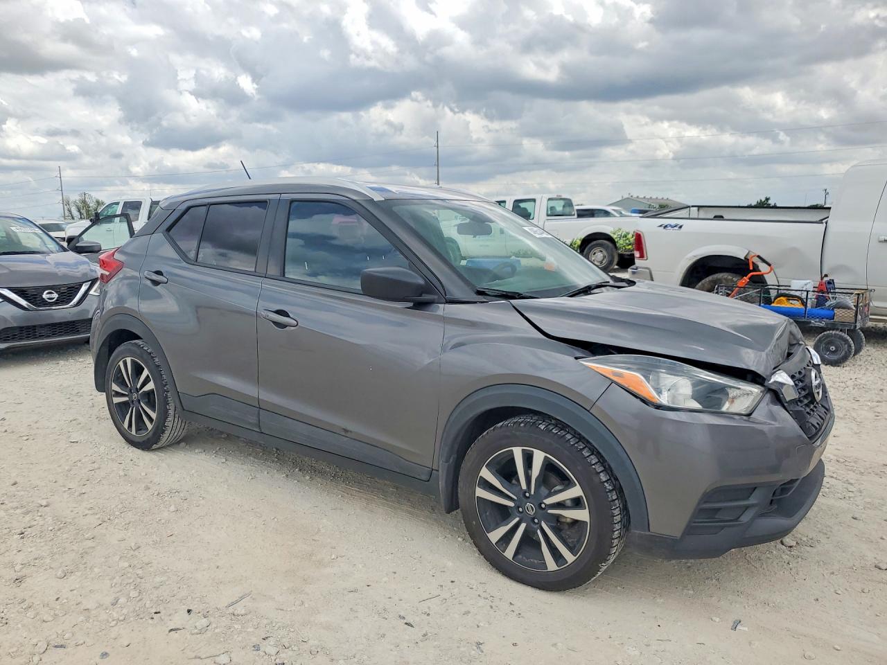 Nissan Kicks Sv