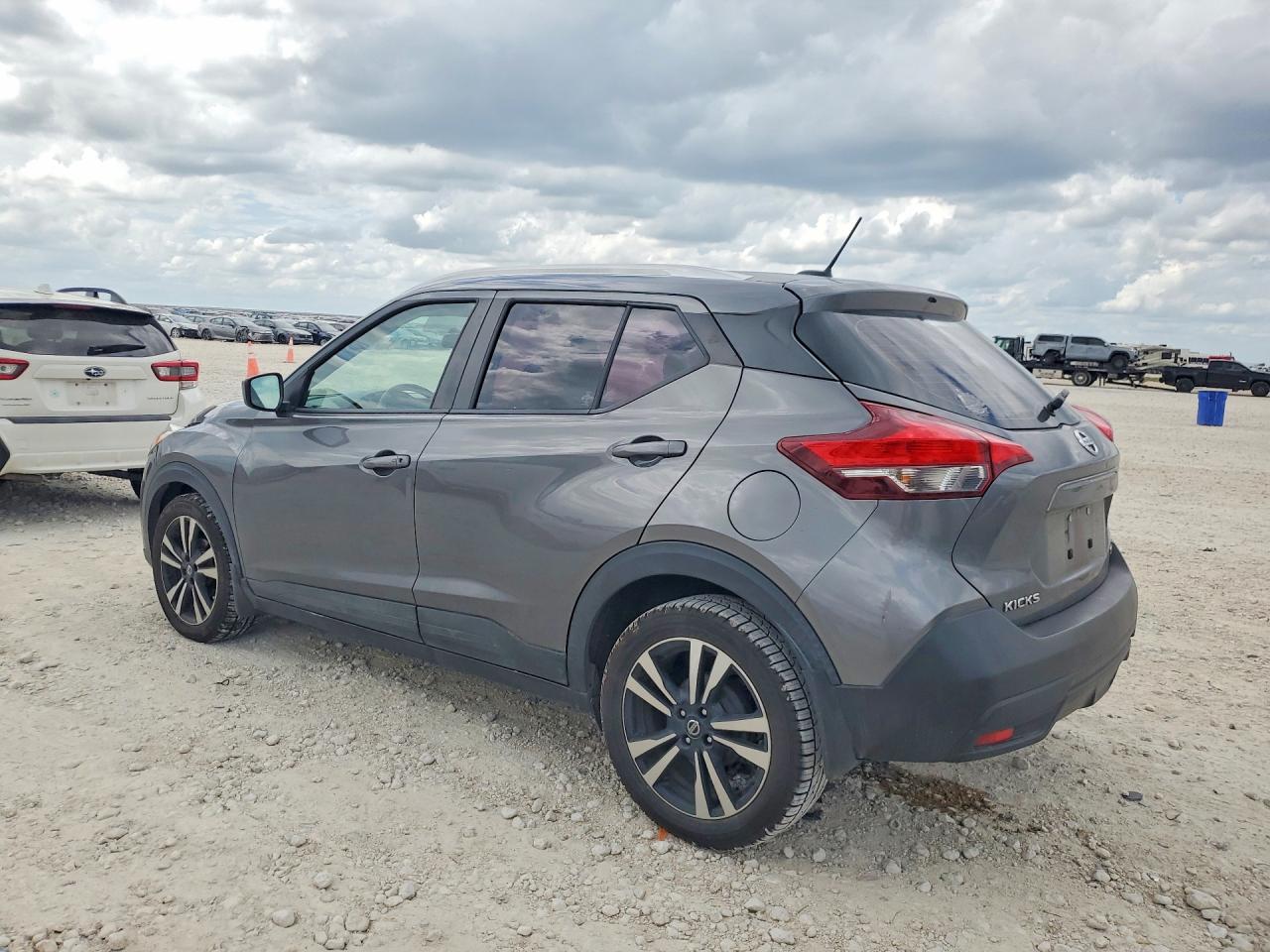 Nissan Kicks Sv
