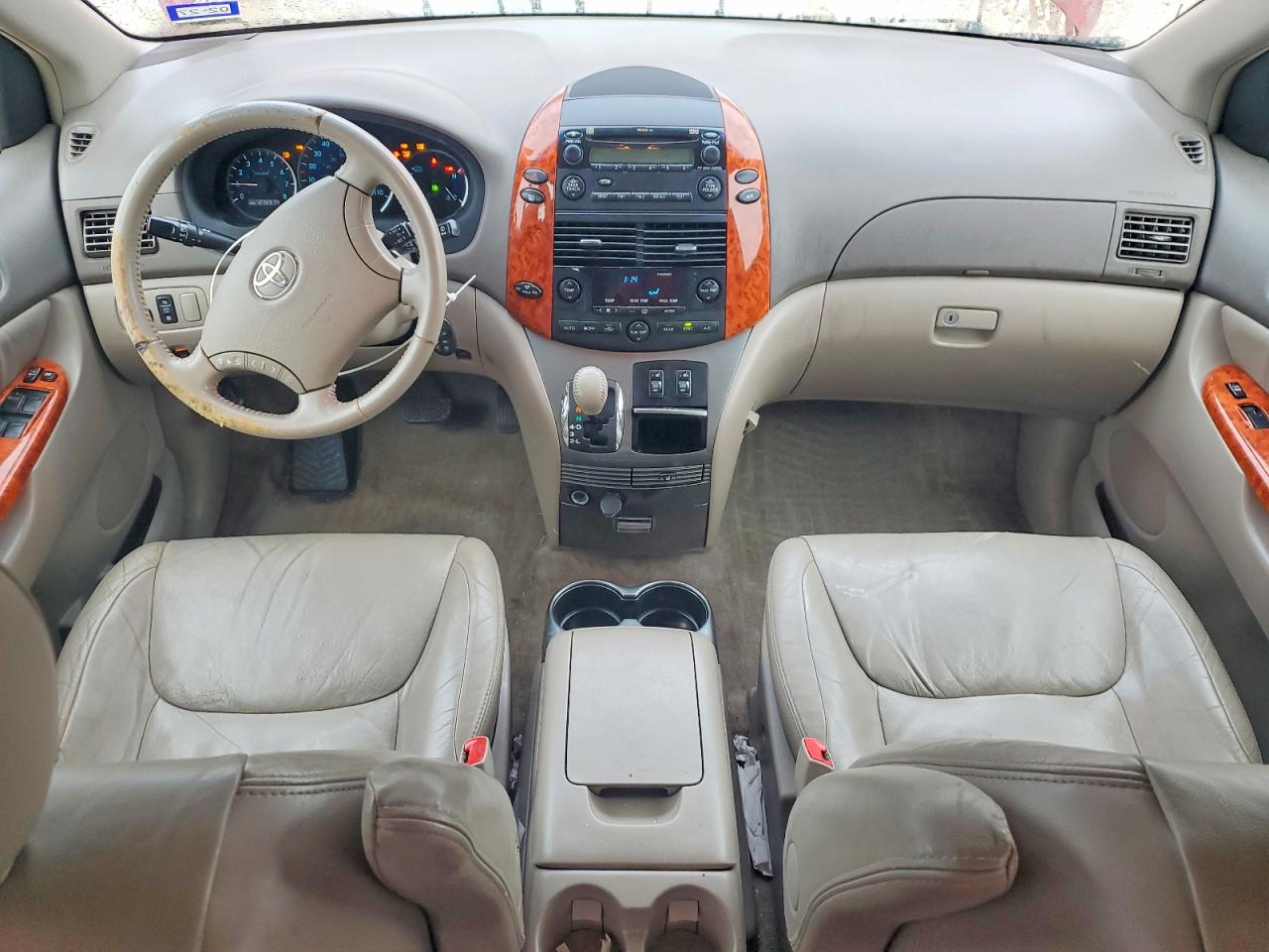 Toyota Sienna Xle