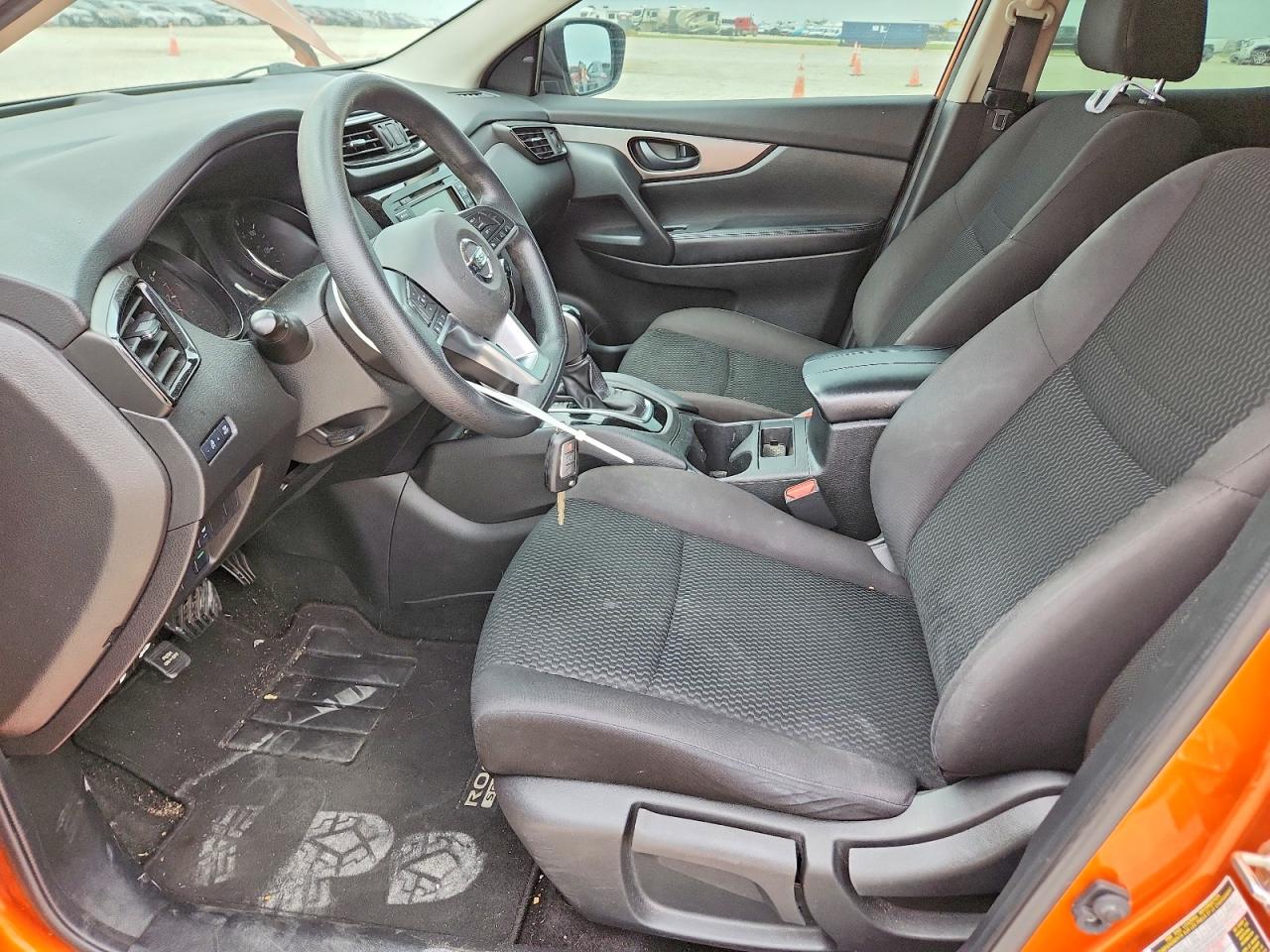Nissan Rogue S