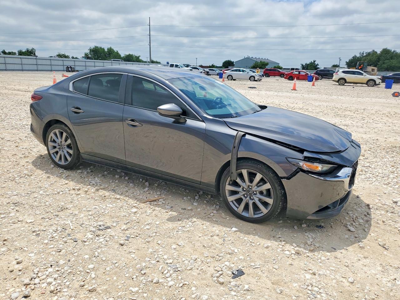 Mazda 3 Preferred