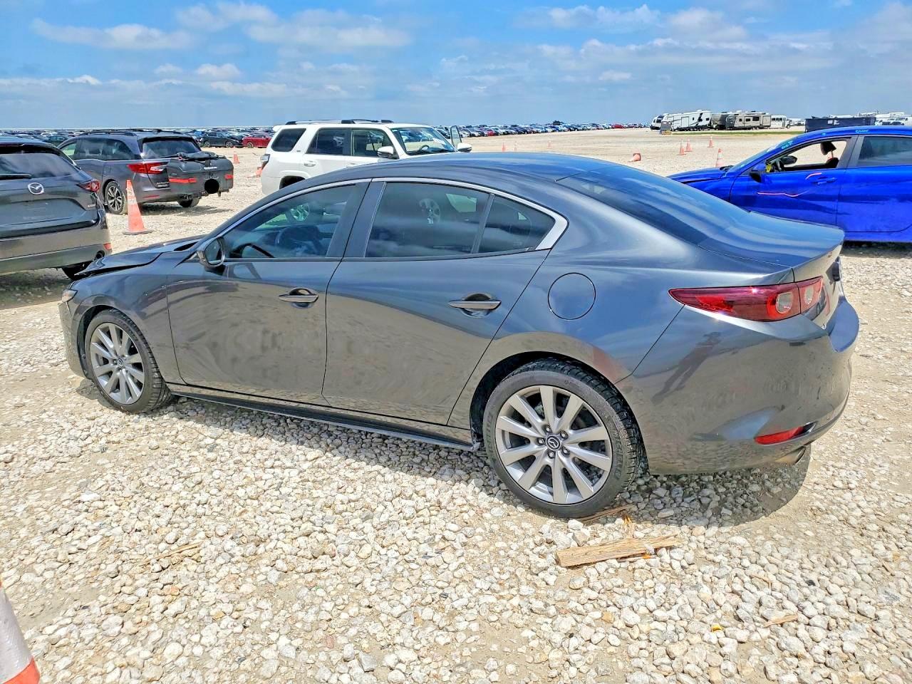 Mazda 3 Preferred