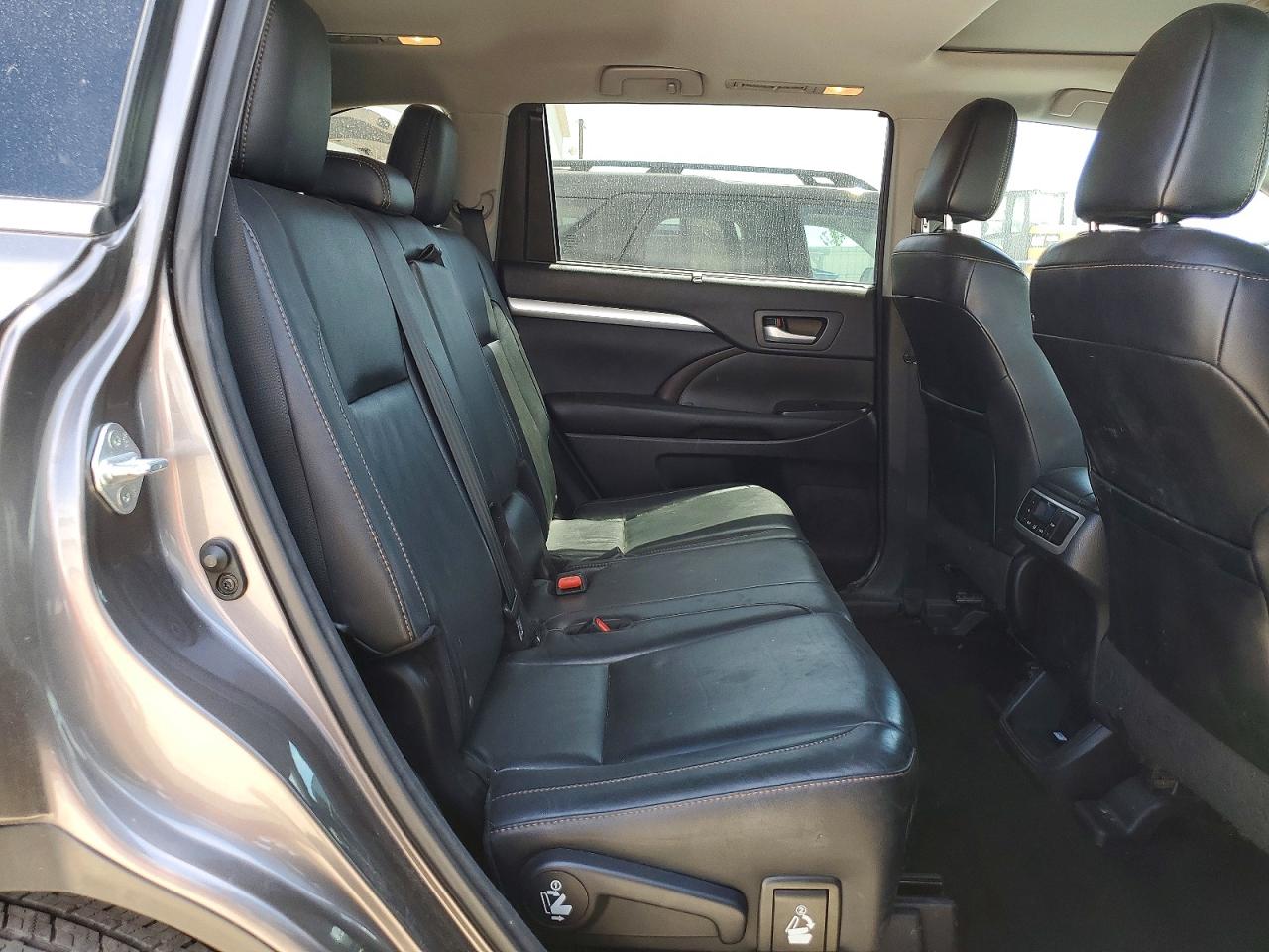 Toyota Highlander Xle