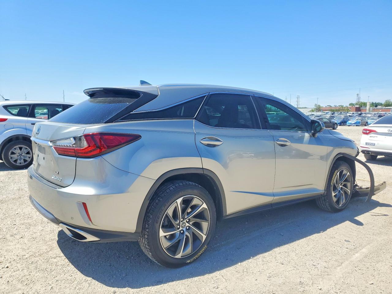Lexus RX Base