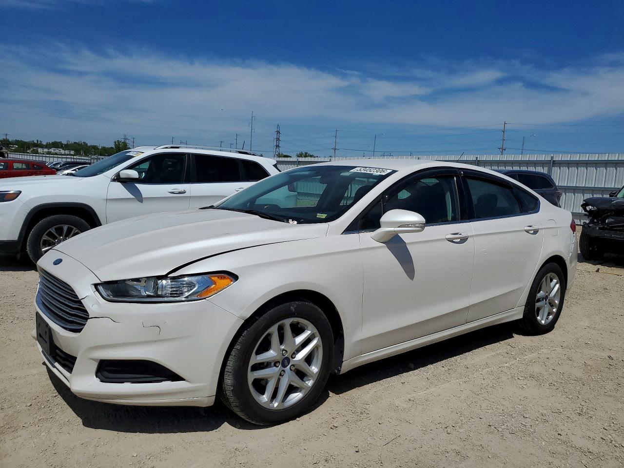 Salvage Ford Fusion Image