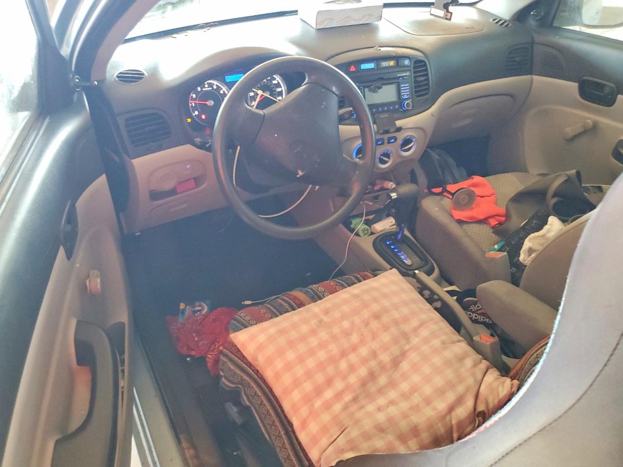 Hyundai ACCENT Gl
