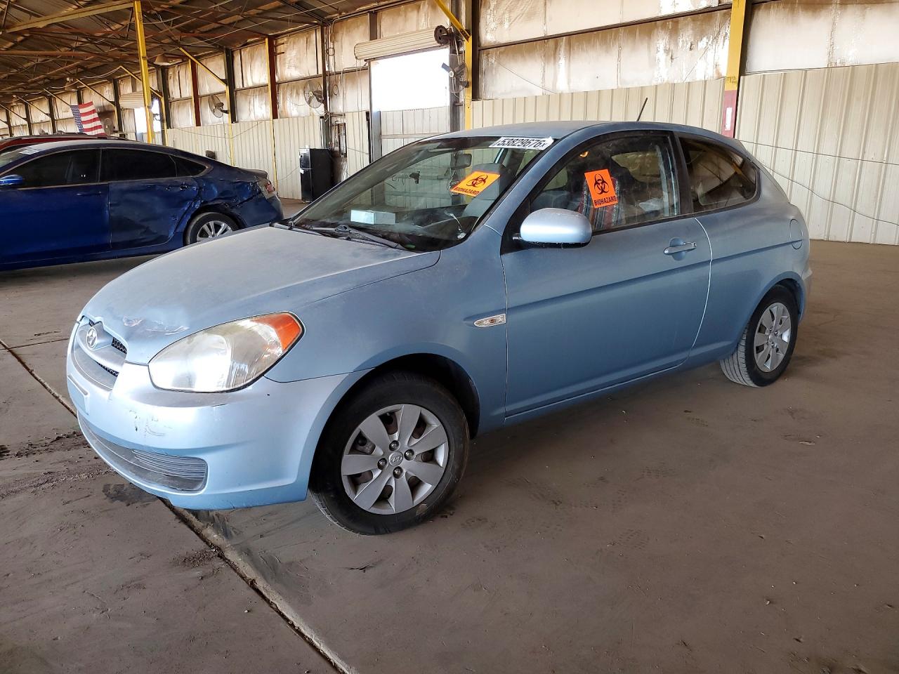 Salvage Hyundai ACCENT Image