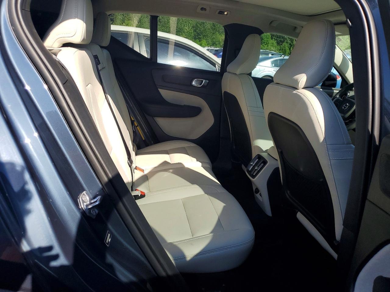 Volvo XC40 T5 Momentum