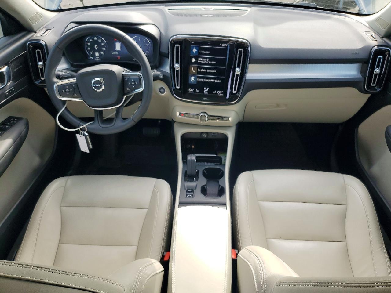 Volvo XC40 T5 Momentum