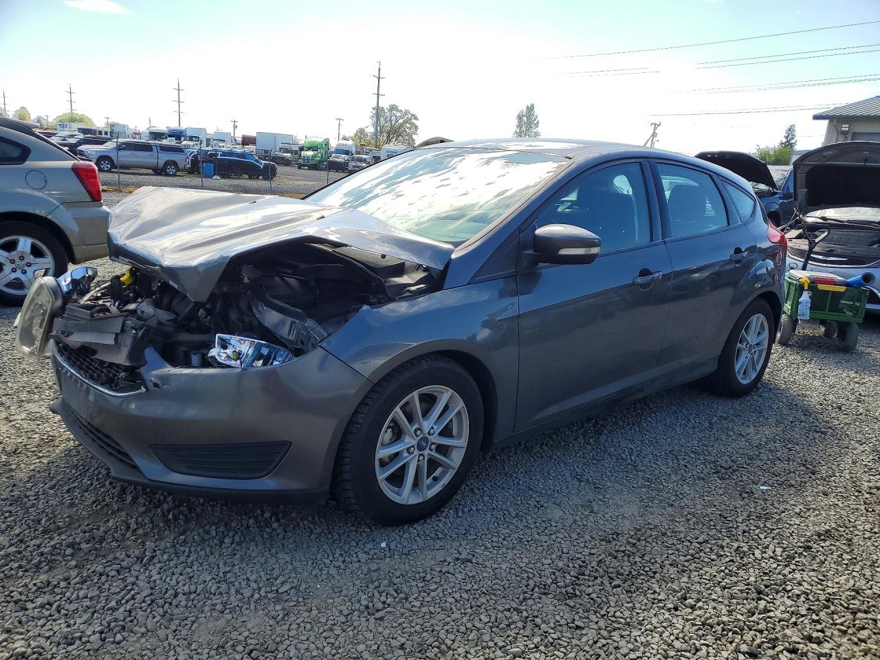 Salvage Ford Focus Image