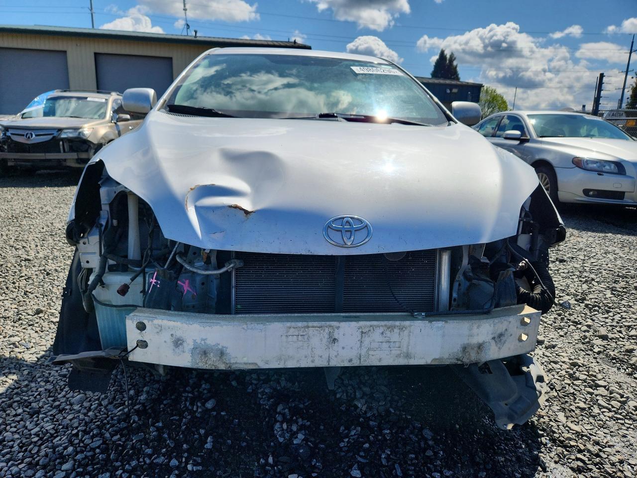 Toyota Matrix Base