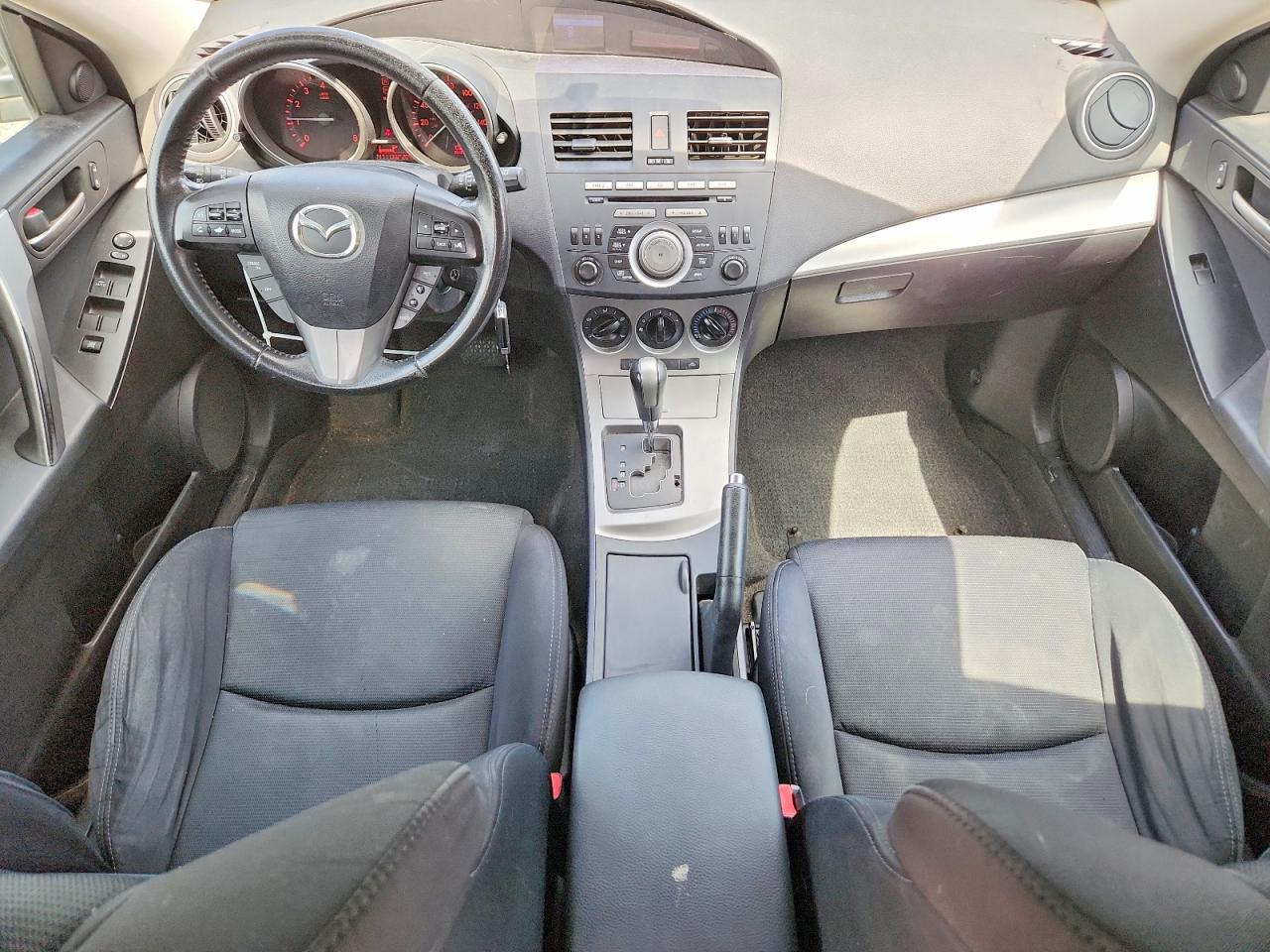Mazda Mazda3 S