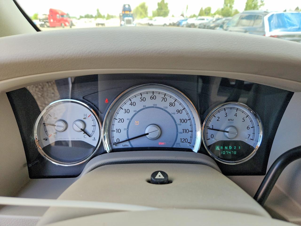 Chrysler Aspen Limited