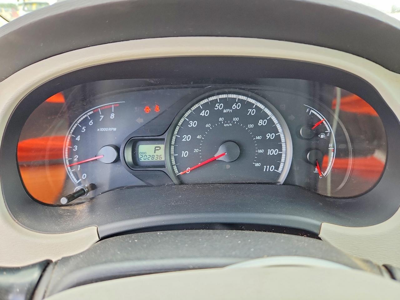 Toyota Sienna Le