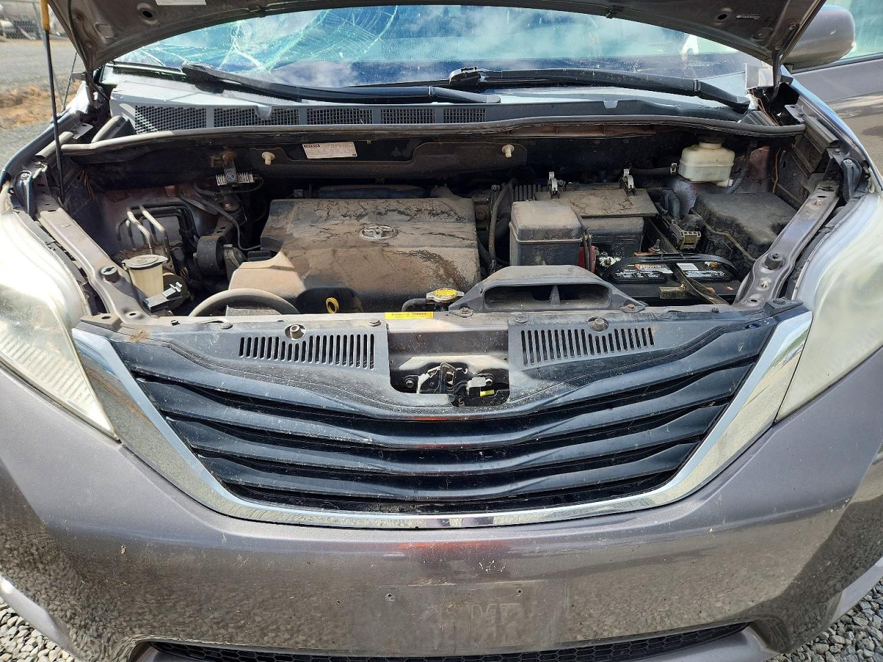 Toyota Sienna Le