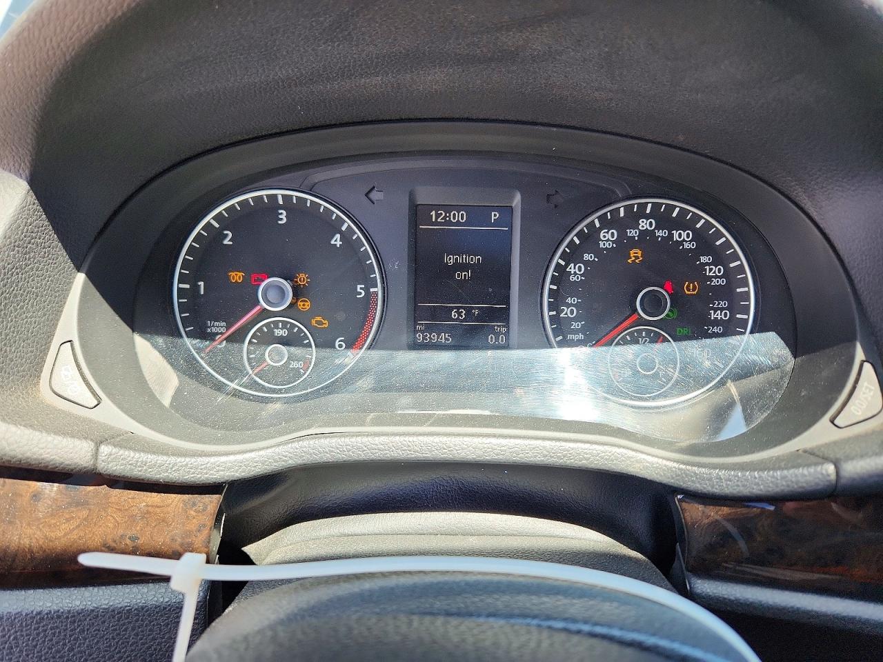 Volkswagen Passat Sel