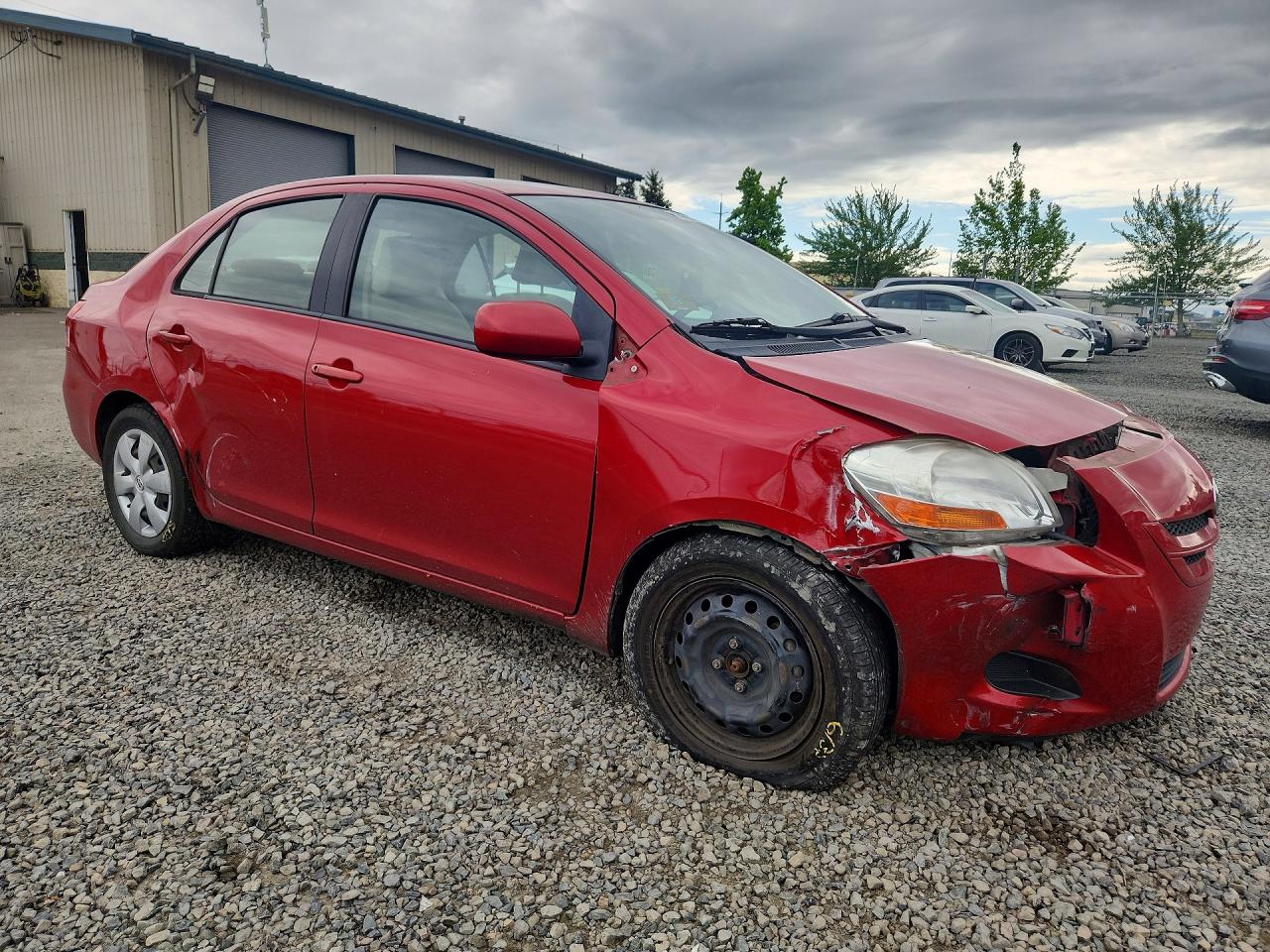 Toyota Yaris Base