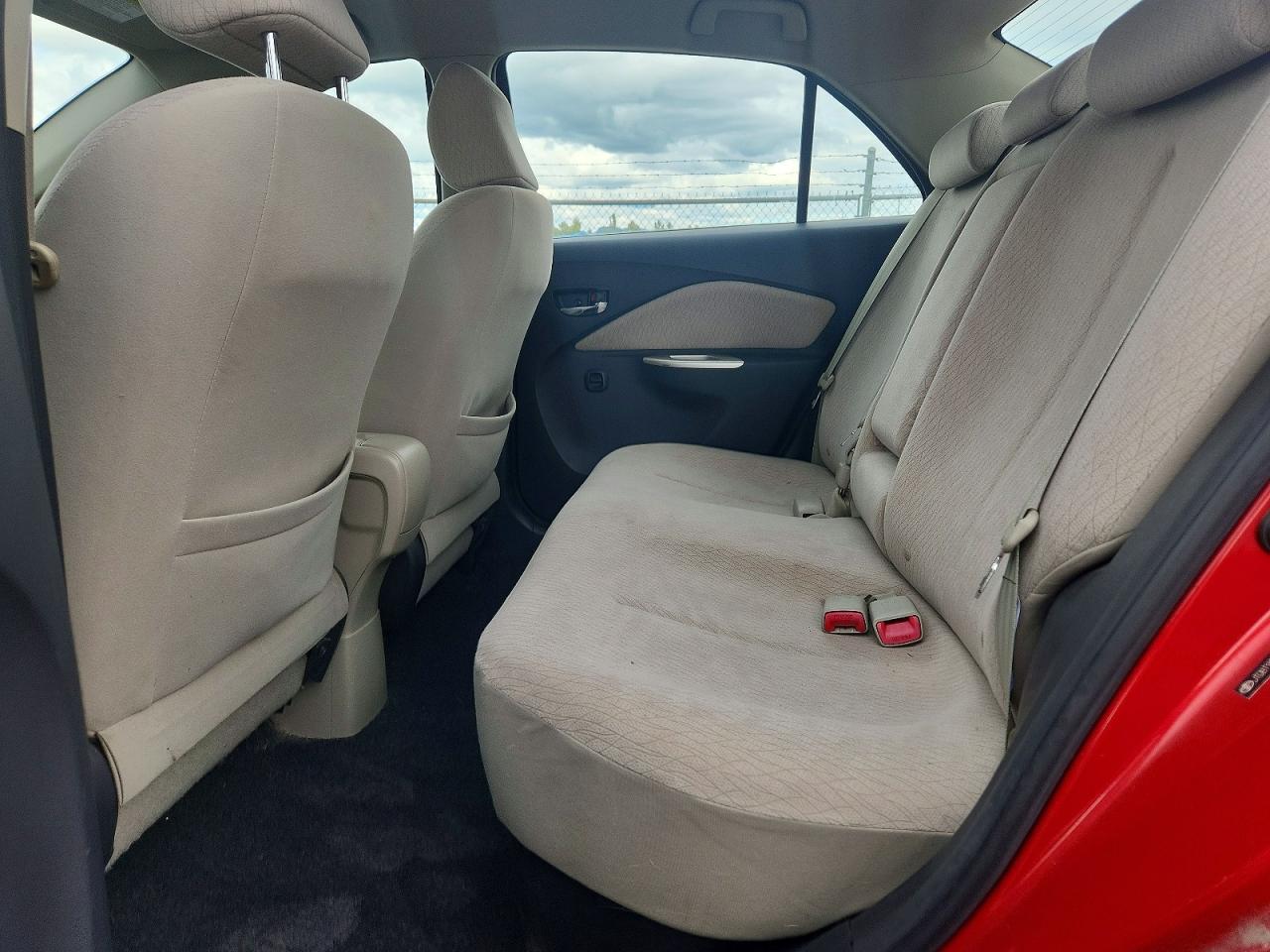 Toyota Yaris Base