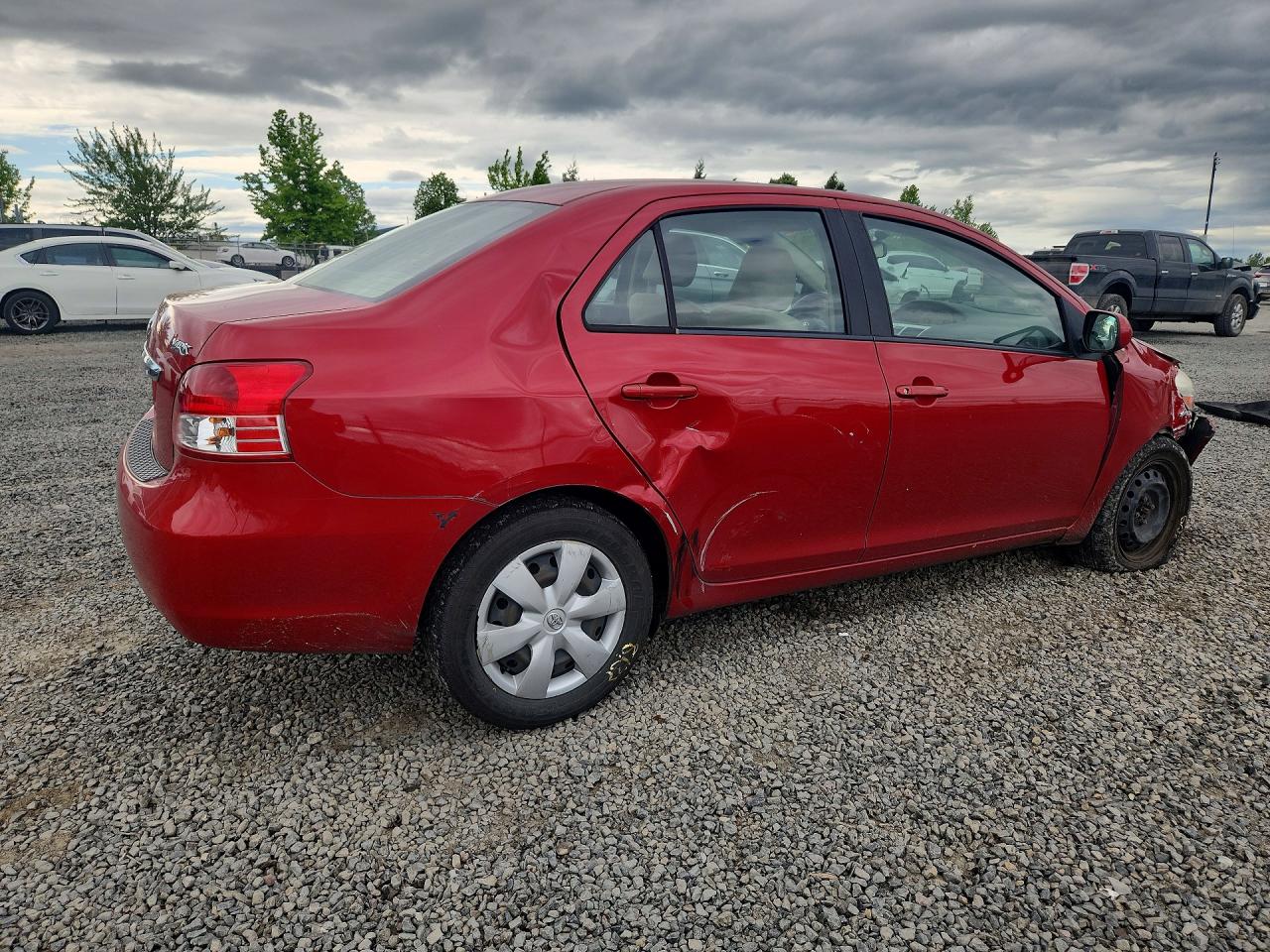 Toyota Yaris Base