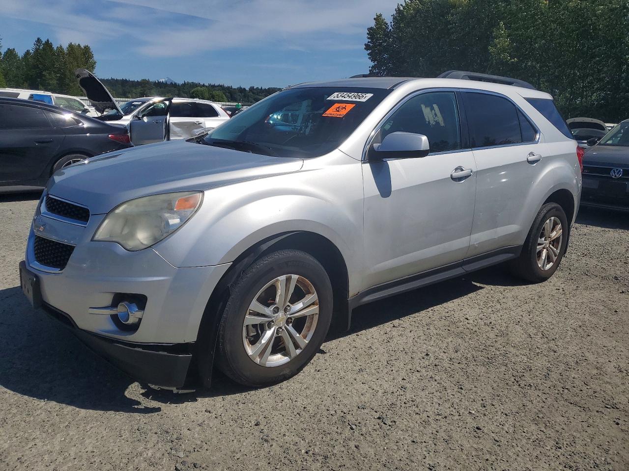 Salvage Chevrolet Equinox Image