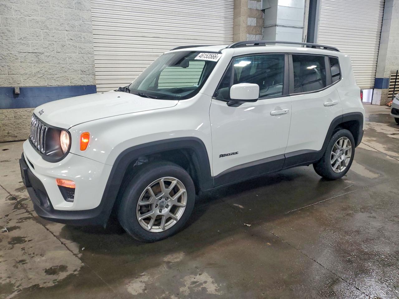 Salvage Jeep Renegade Image