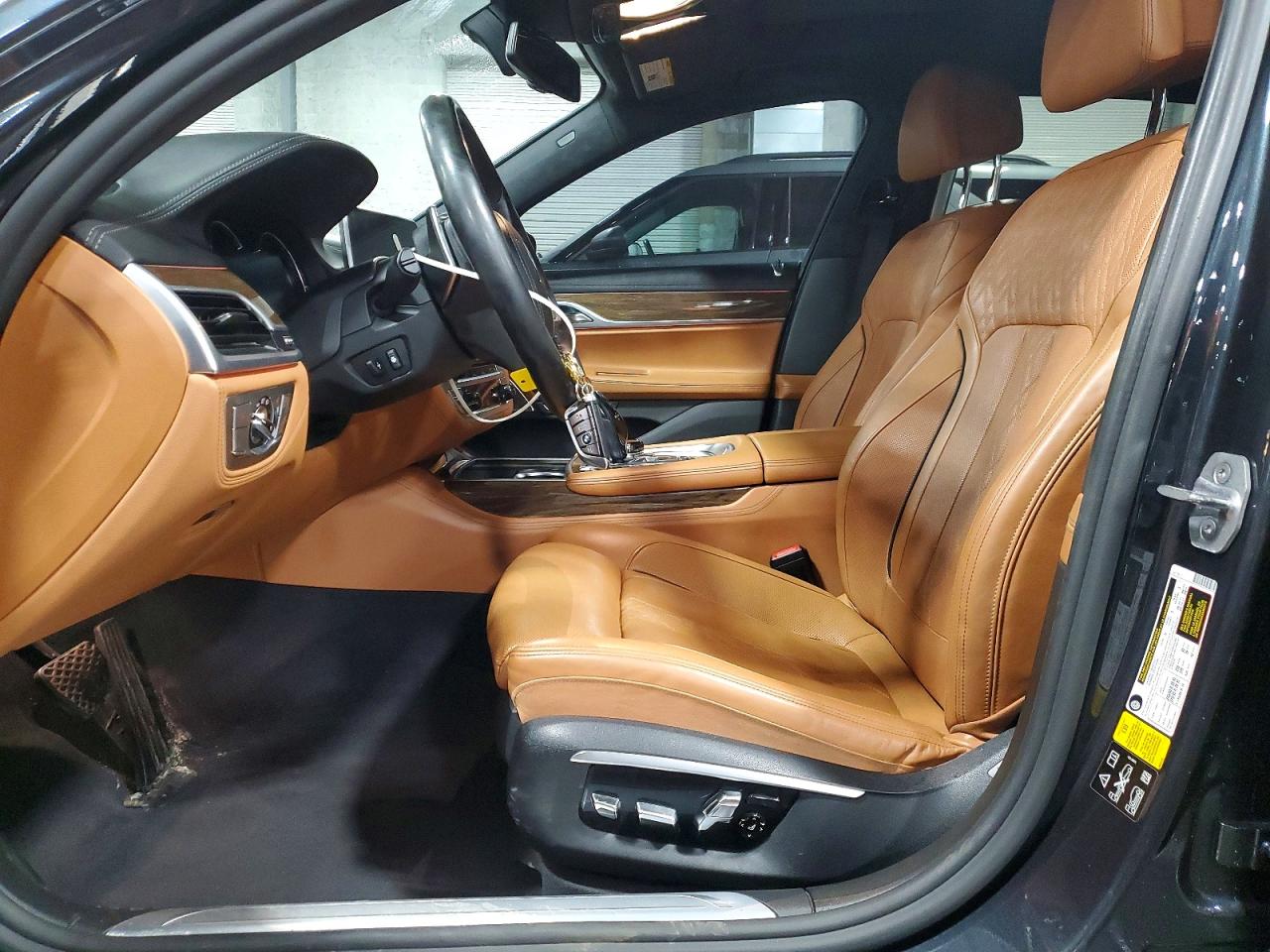 BMW 7 Series Xi