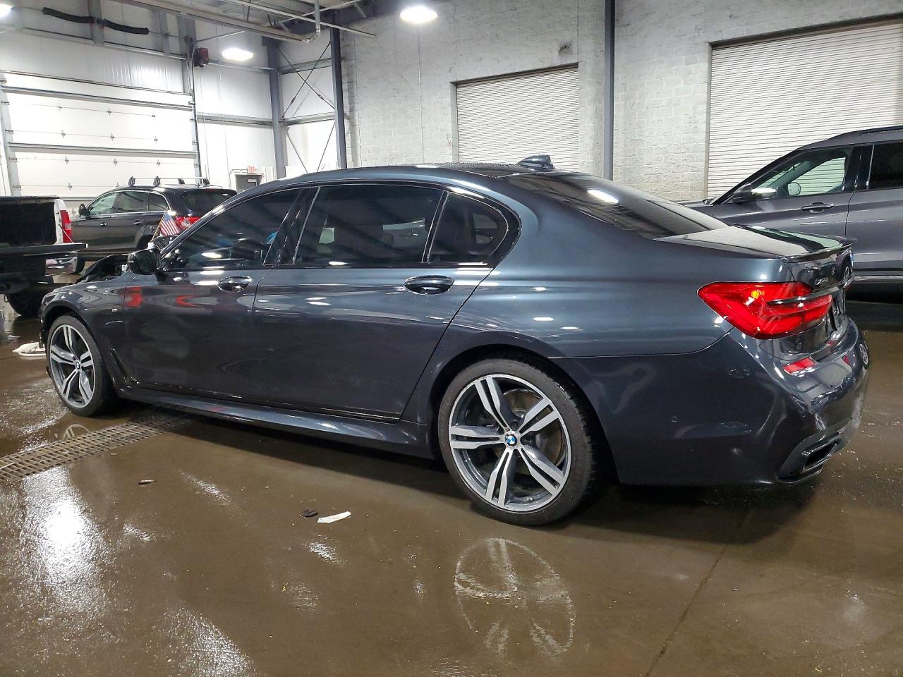 BMW 7 Series Xi