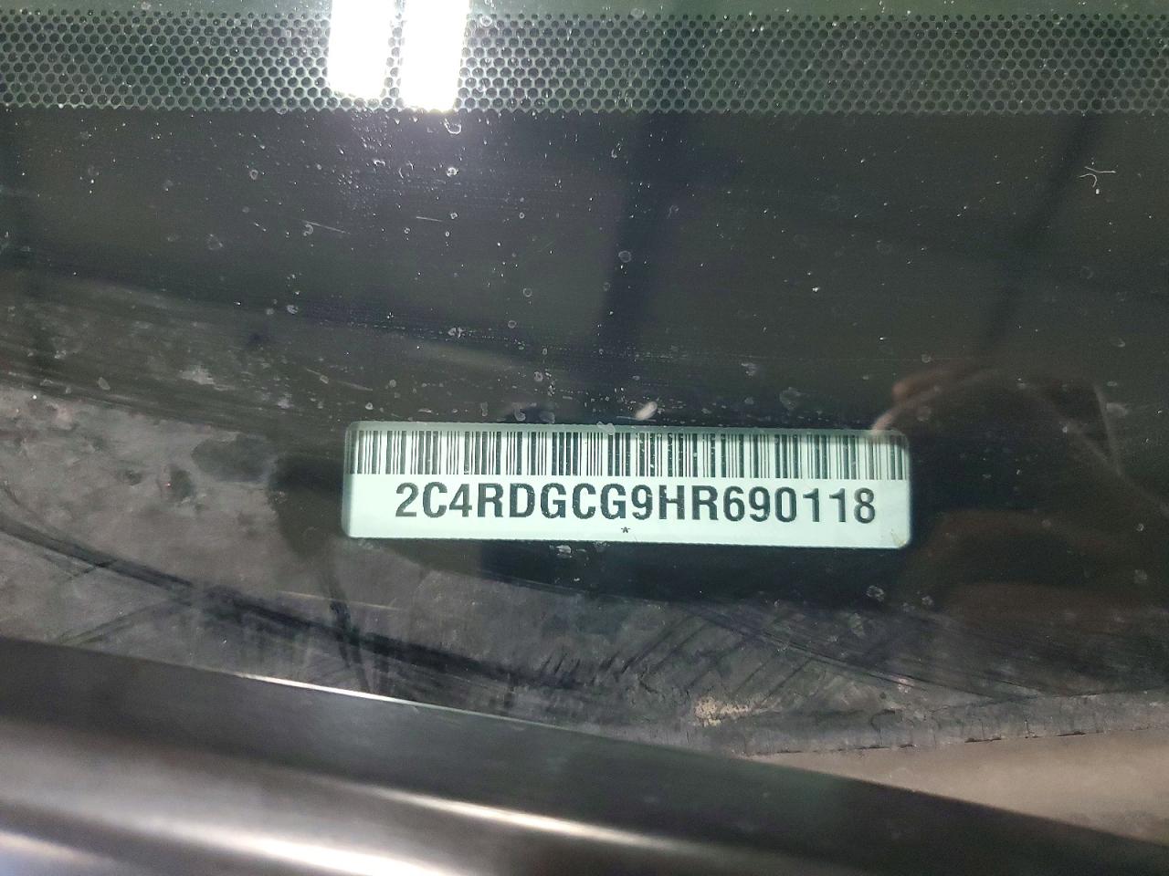Dodge Caravan Sxt